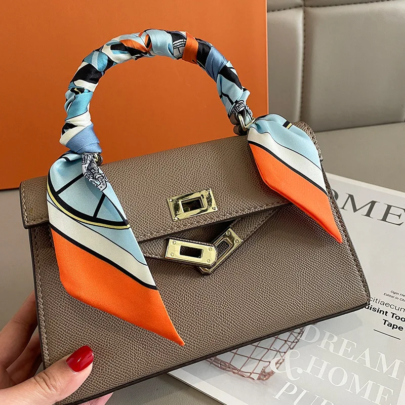 Lüks Marka Baskılı Çanta Askıs - Discount Luxury Bags incelemesi ve fiyatı