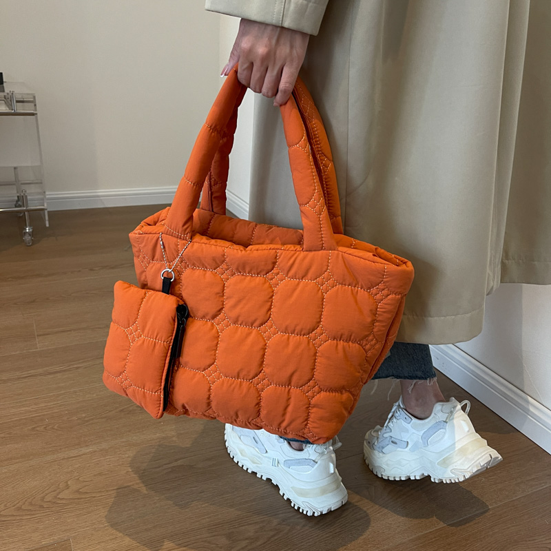 Kadınlar için MOODS yastıklı o - Luxury Quilted Bags incelemesi ve fiyatı
